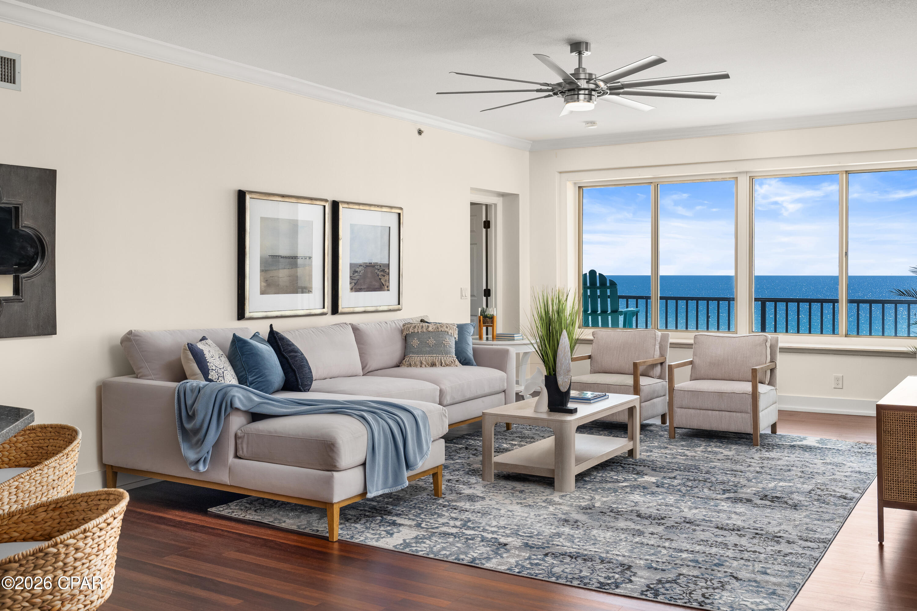 Summerwinds Condo - Residential