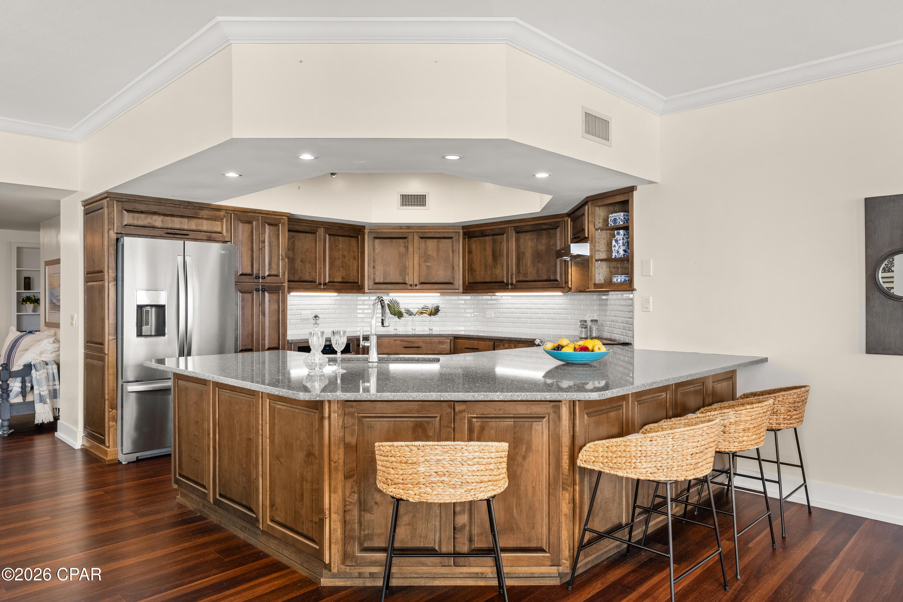 Summerwinds Condo - Residential