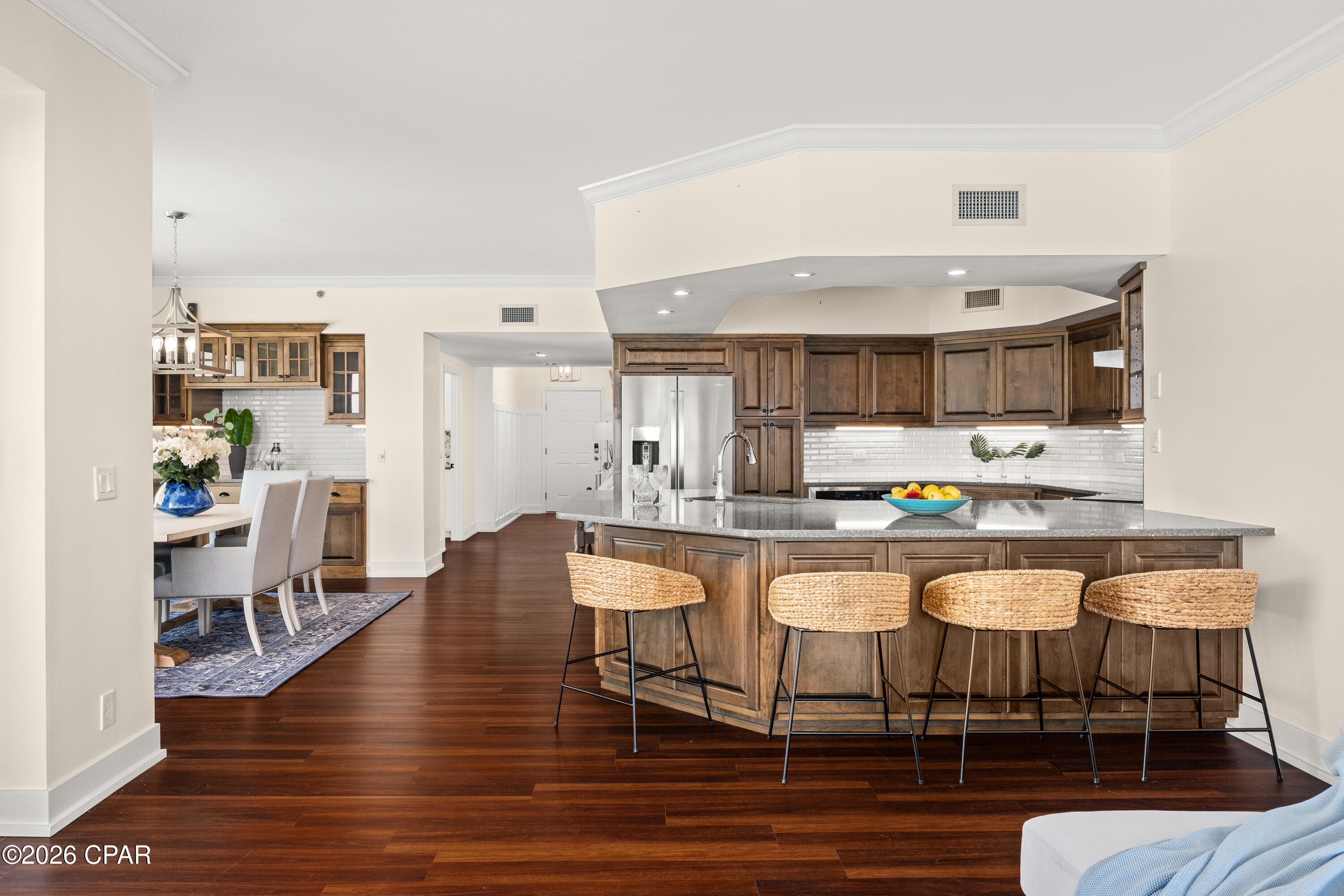 Summerwinds Condo - Residential