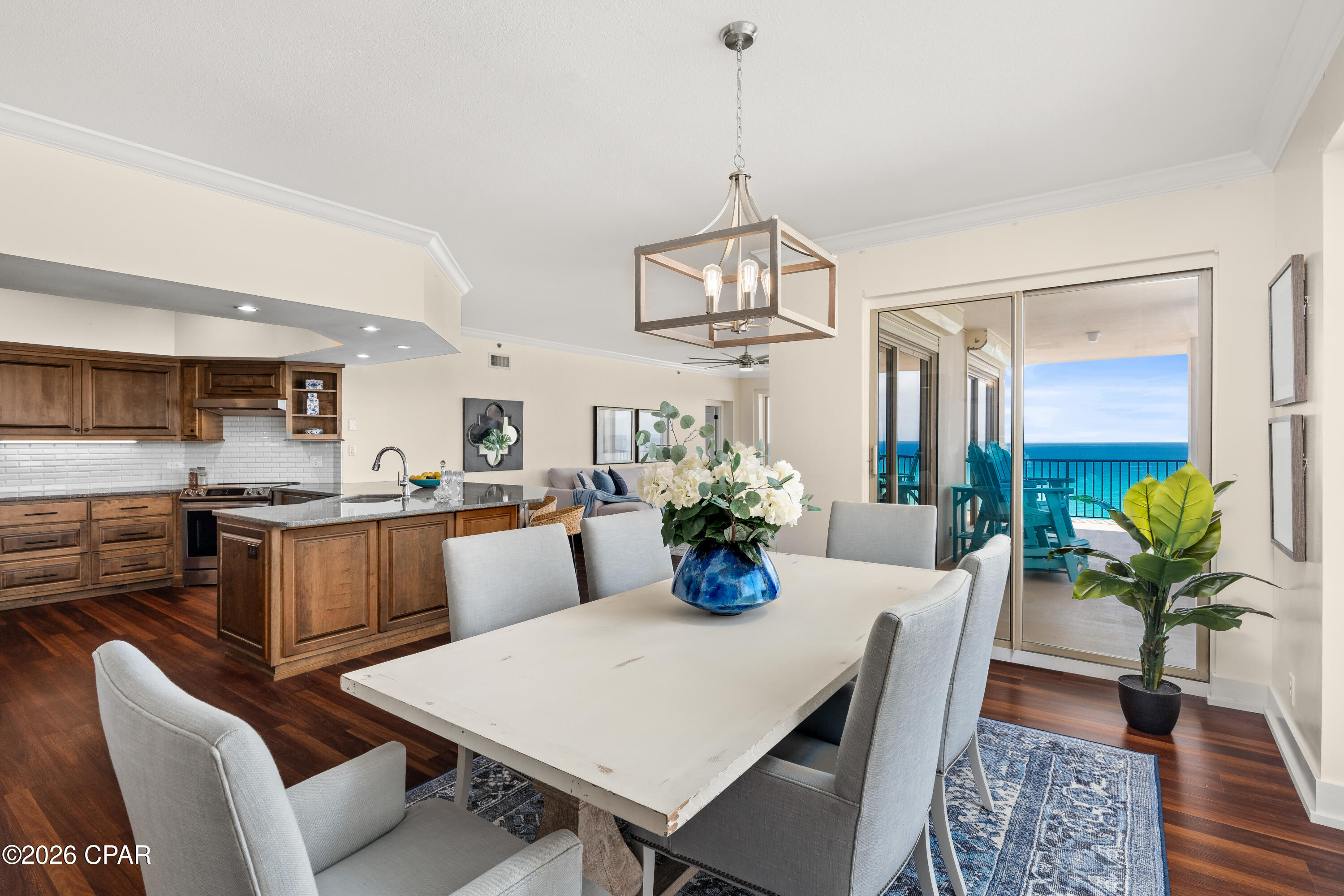 Summerwinds Condo - Residential