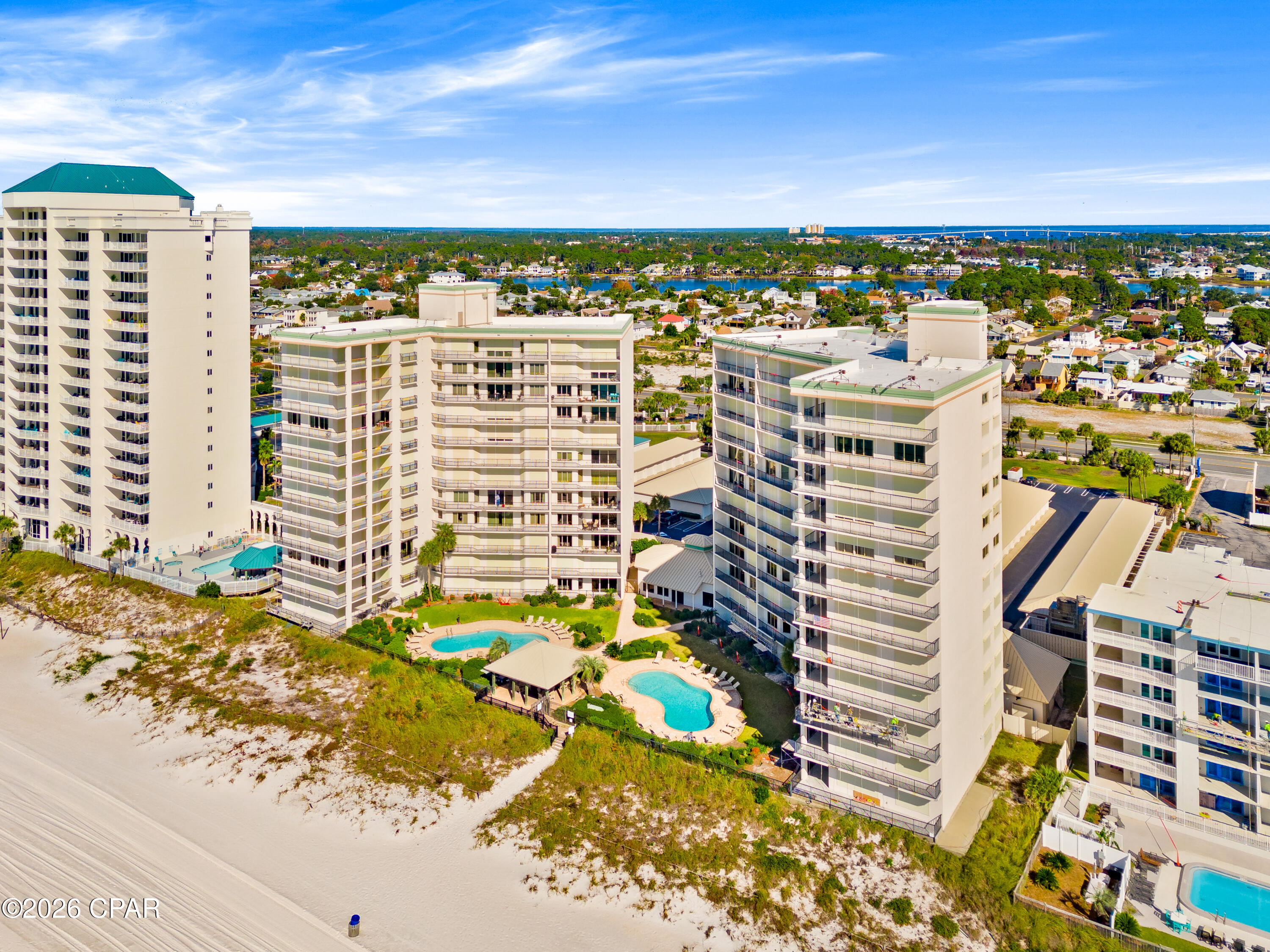 Summerwinds Condo - Residential