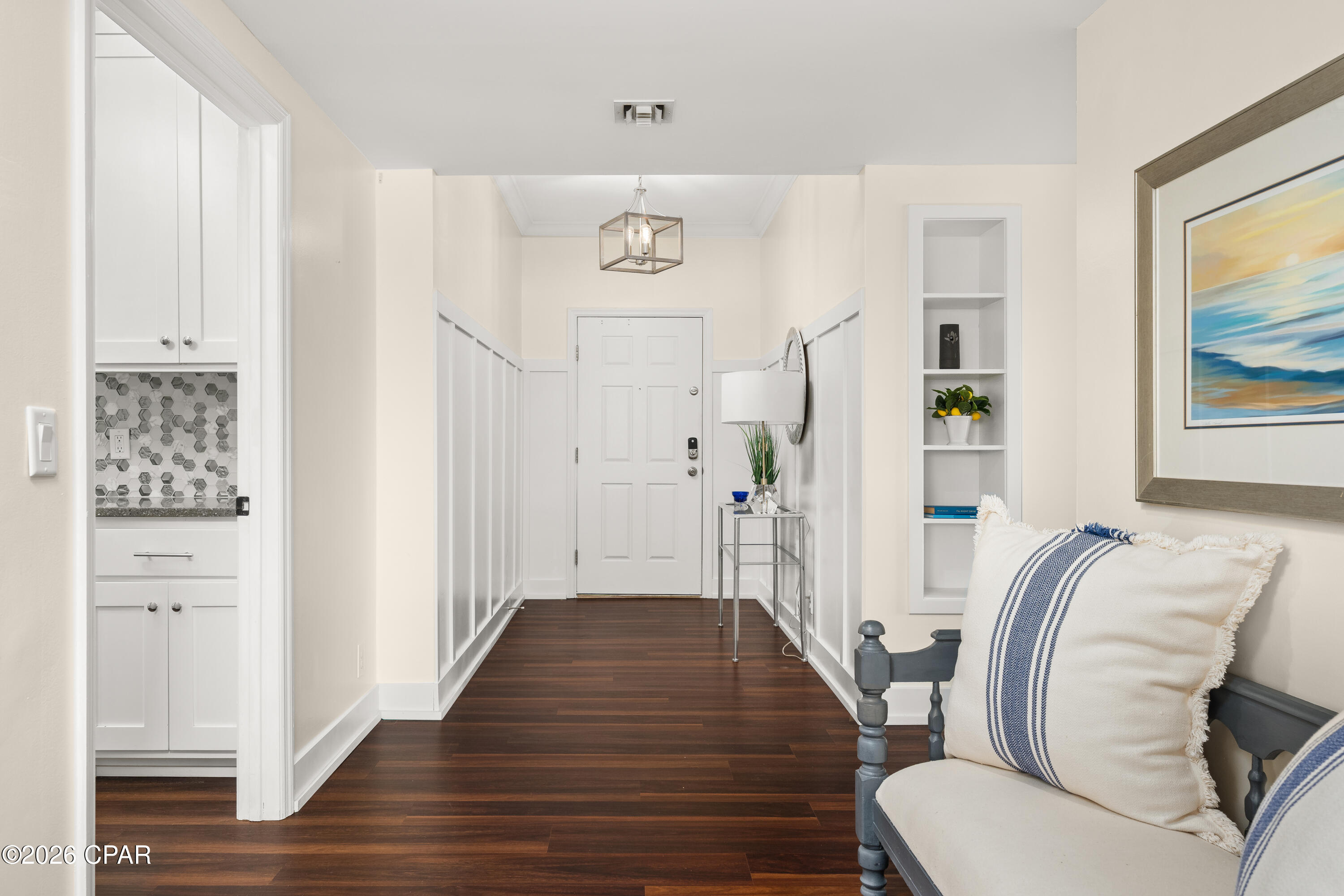 Summerwinds Condo - Residential