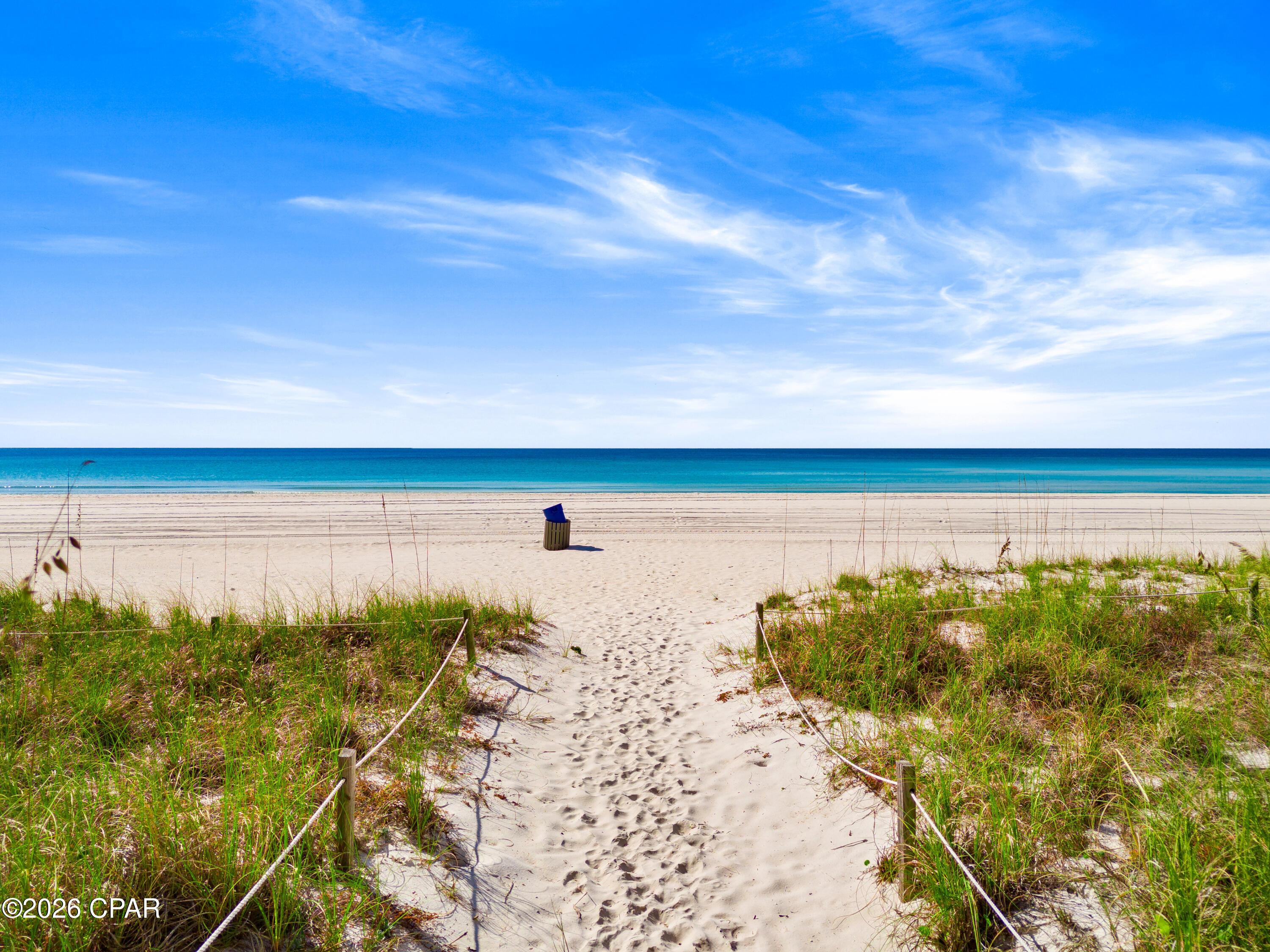 Summerwinds Condo - Residential