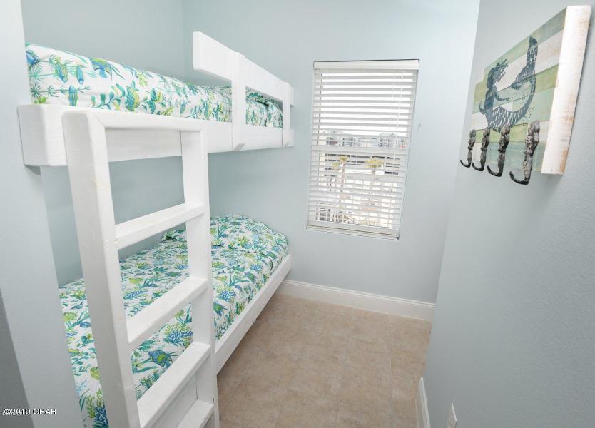 Laketown Wharf - Residential