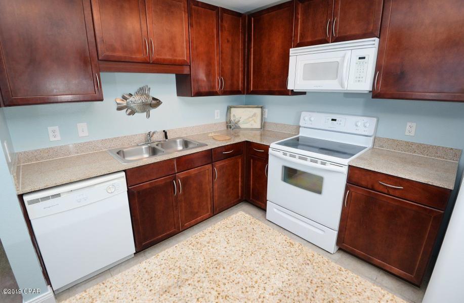 Laketown Wharf - Residential