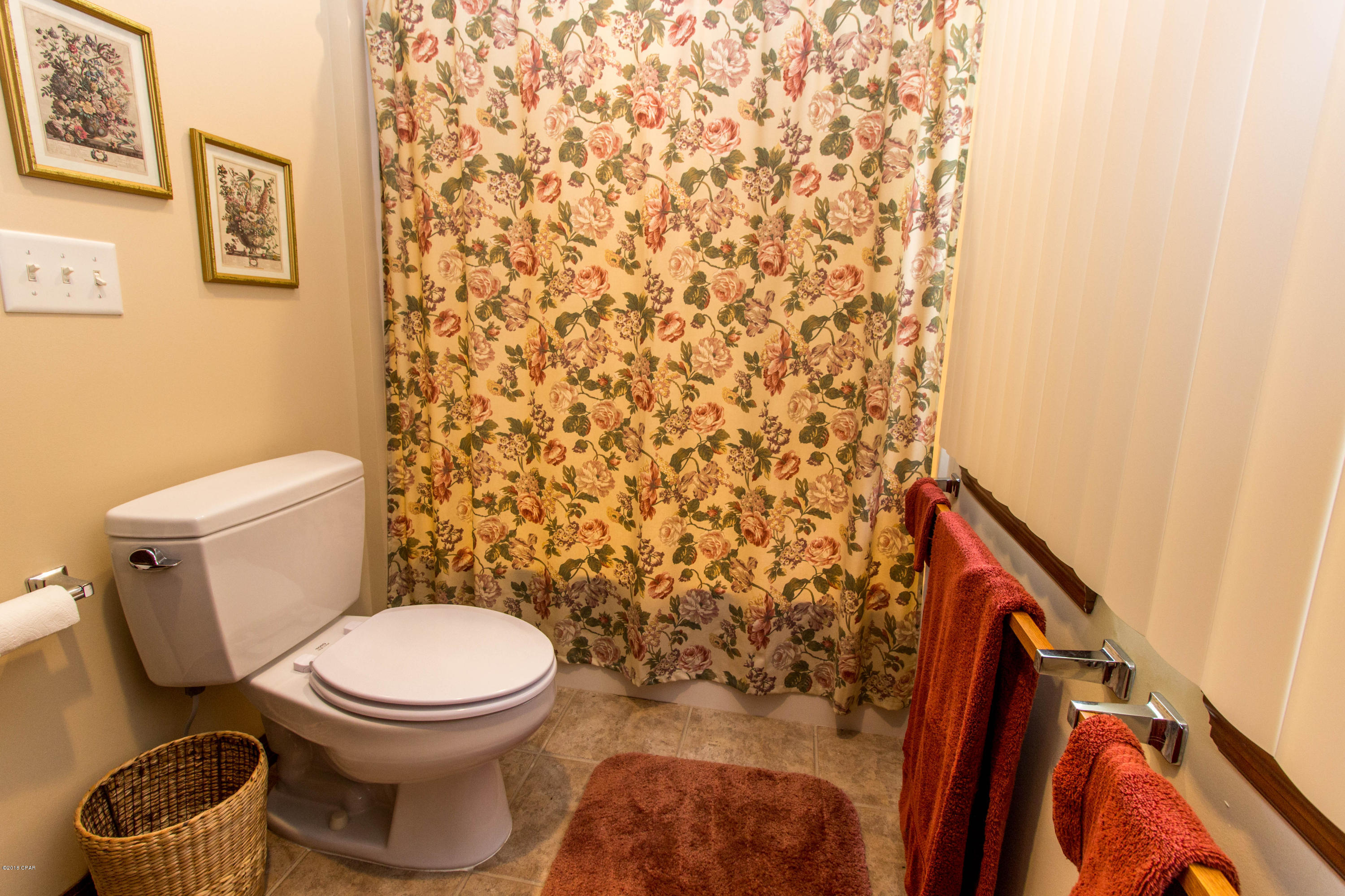 Paradise Lakes - Residential