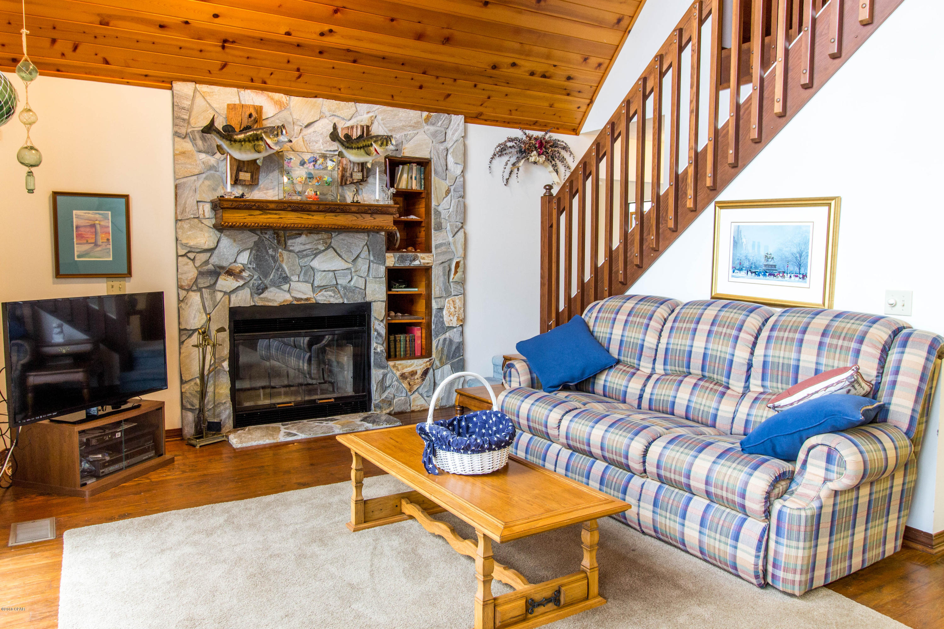 Paradise Lakes - Residential