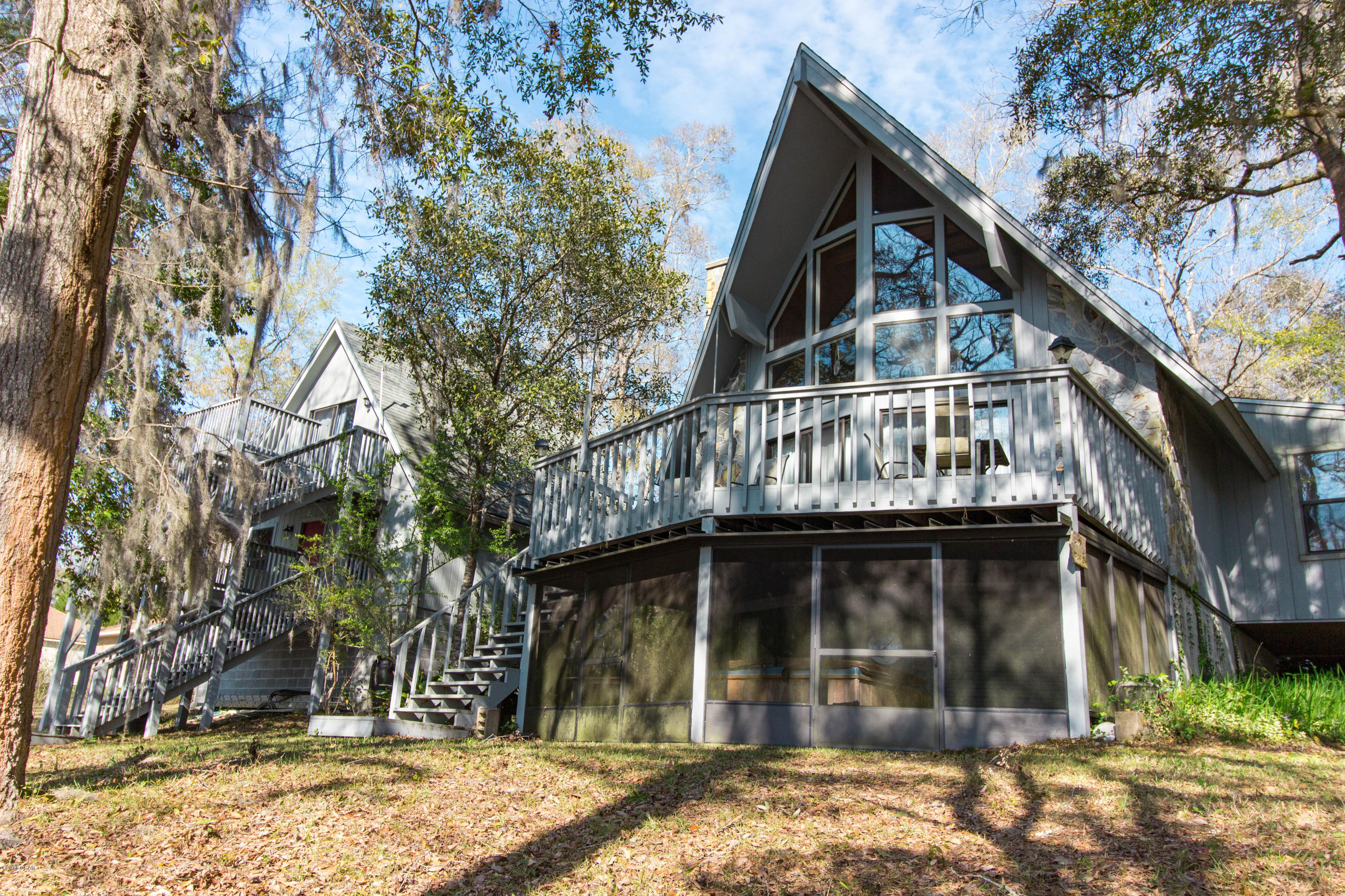 Paradise Lakes - Residential