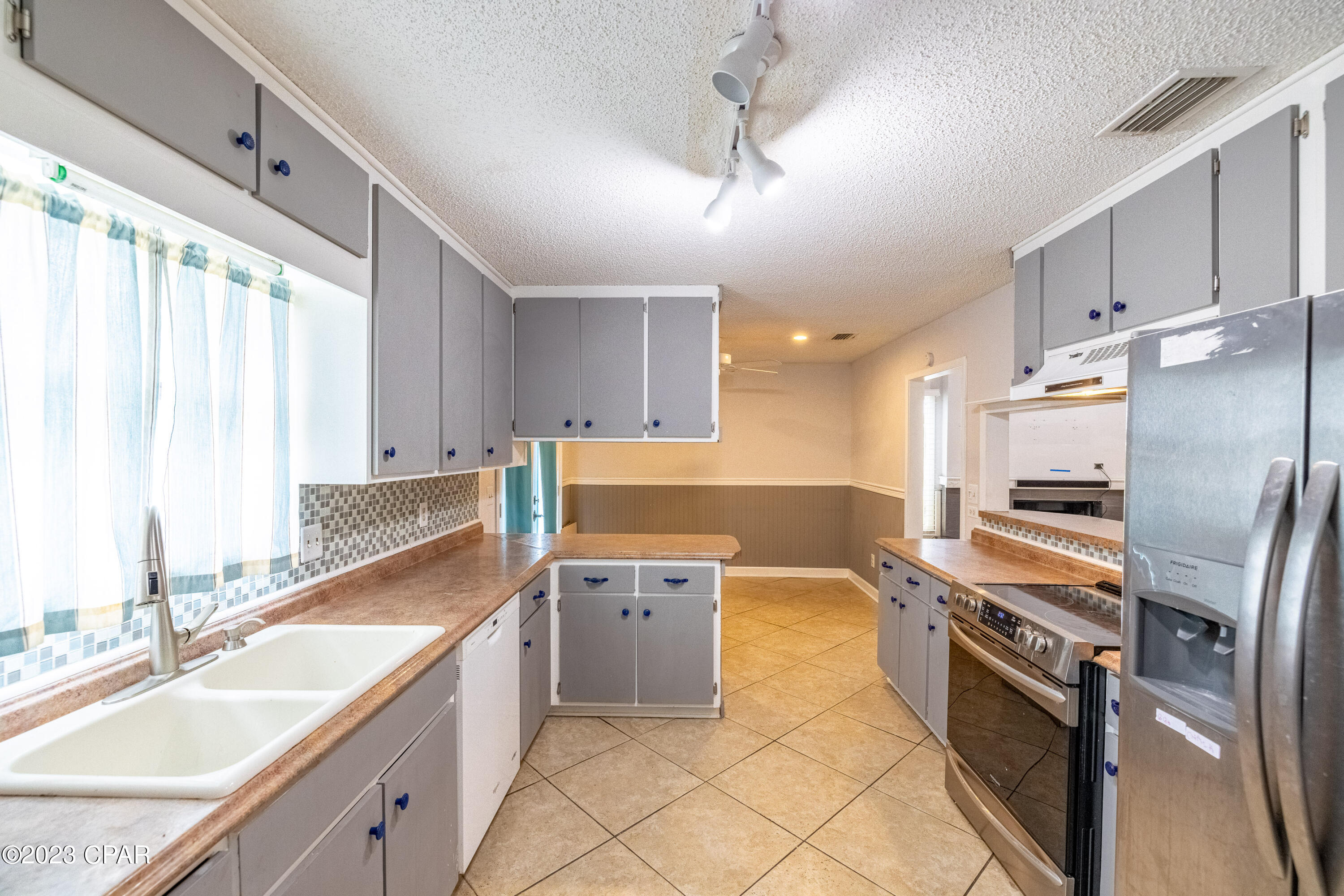 Pine Forest Est Ph 1 - Residential