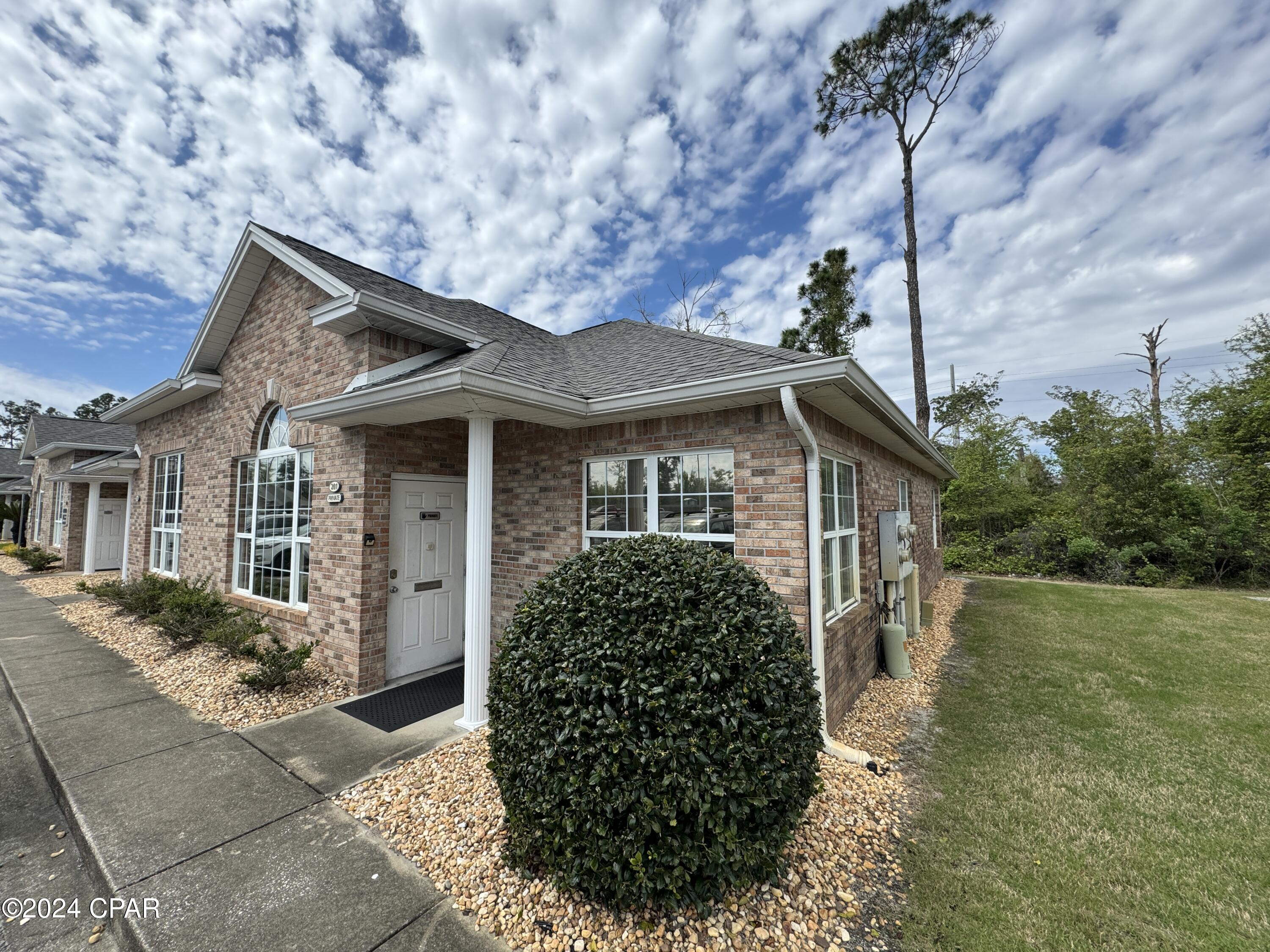 [No Recorded Subdiv] - Commercial Lease