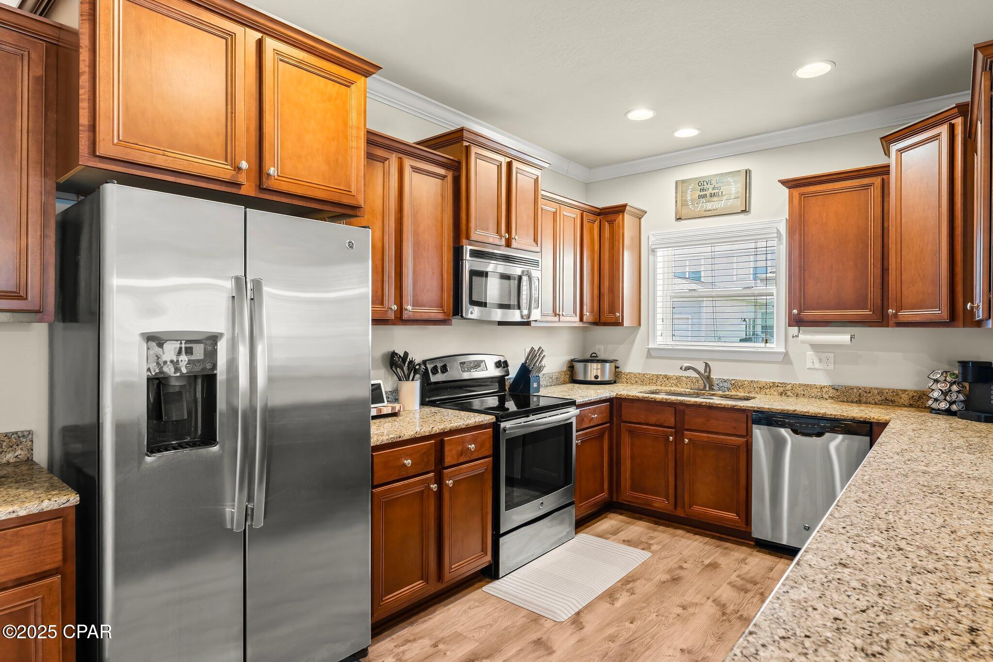 Magnolia Bay Club - Residential