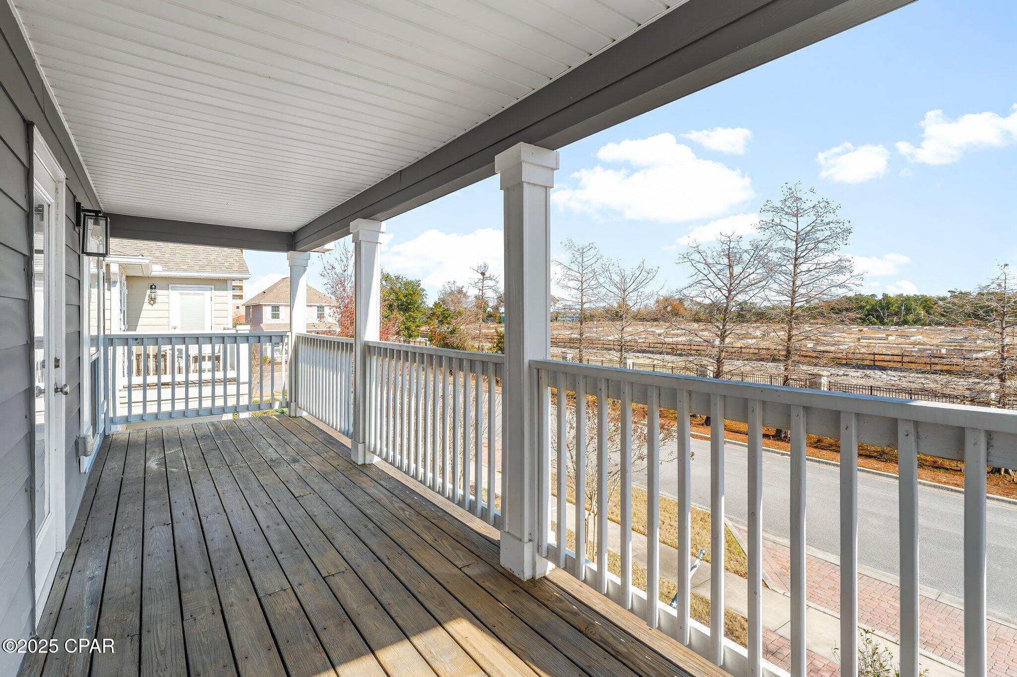 Magnolia Bay Club - Residential