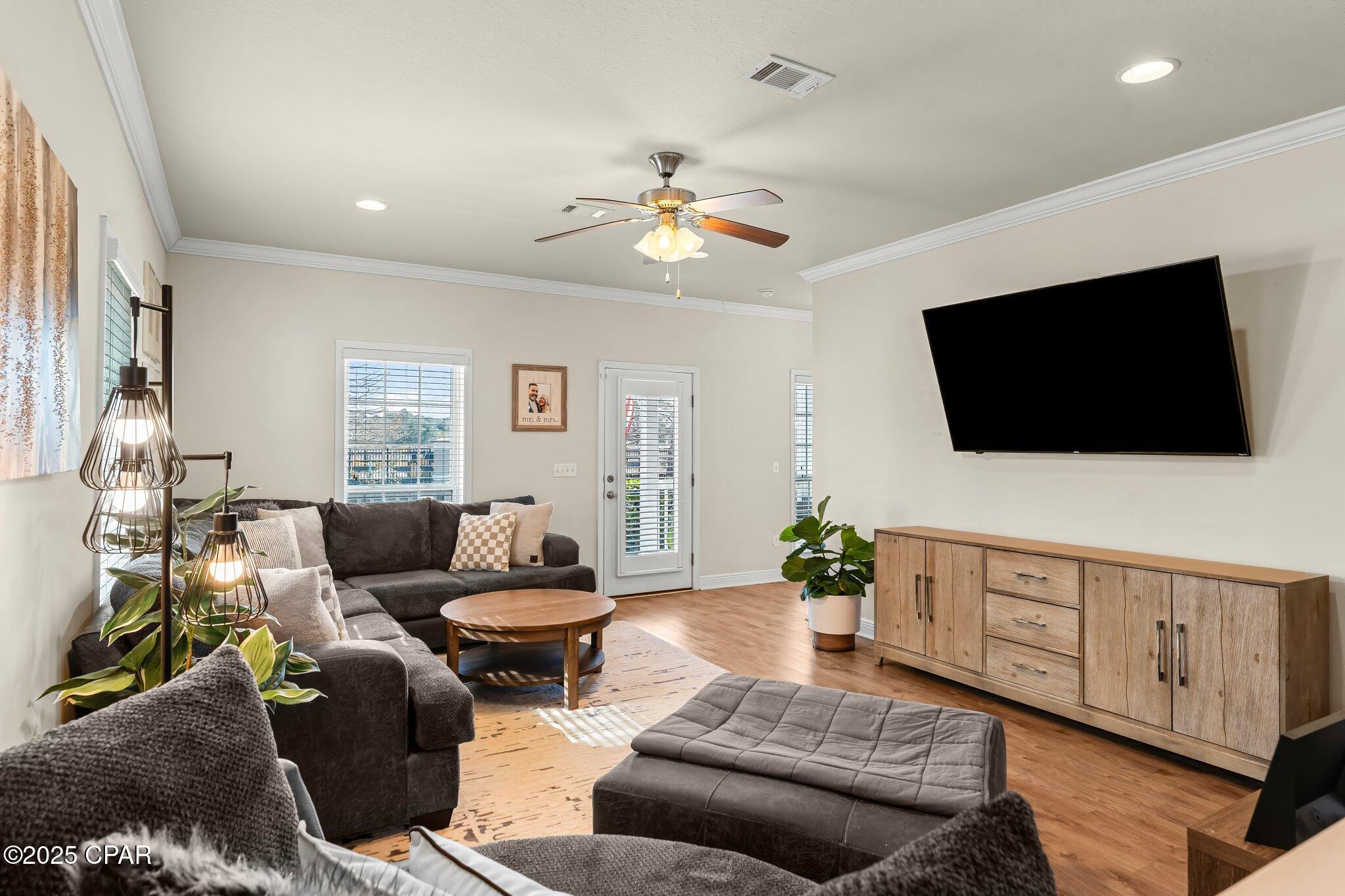 Magnolia Bay Club - Residential