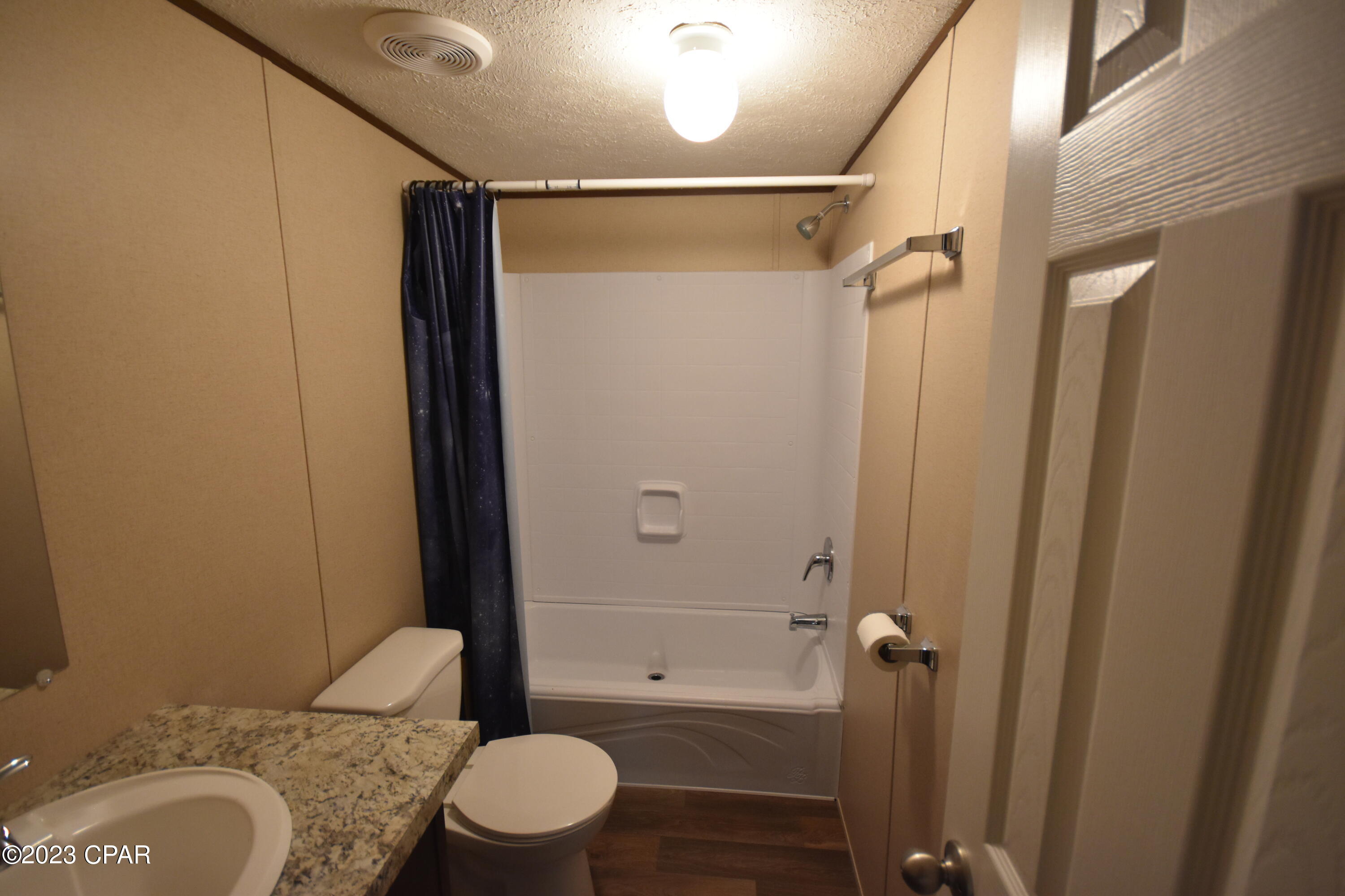 Oakwood Hills Unit 3 - Residential