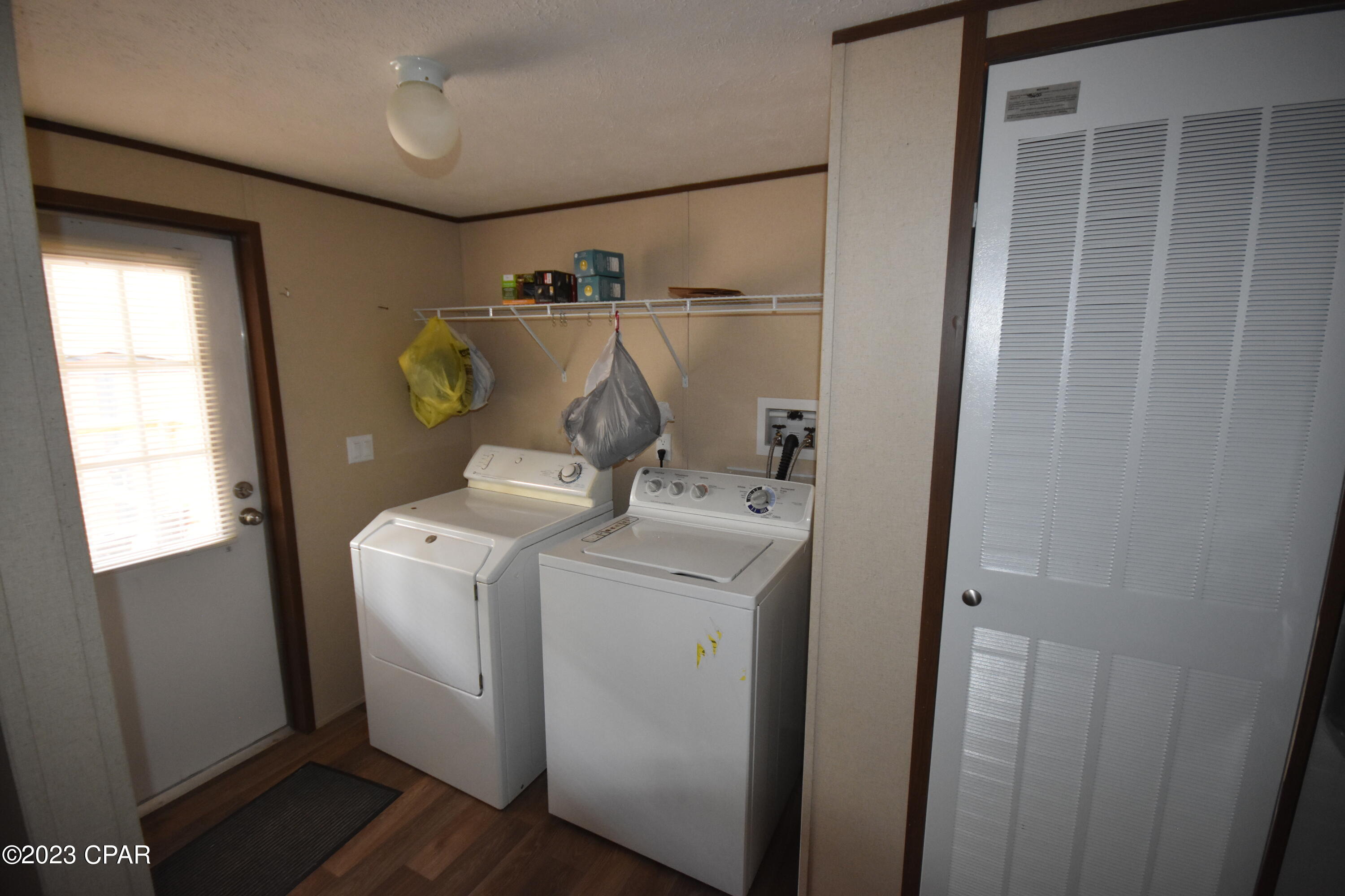 Oakwood Hills Unit 3 - Residential