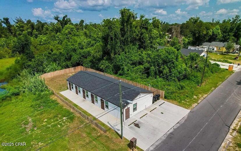 [No Recorded Subdiv] - Residential Lease