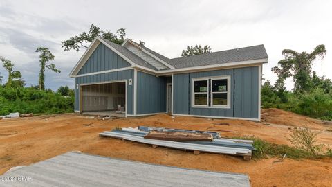 A home in Lynn Haven