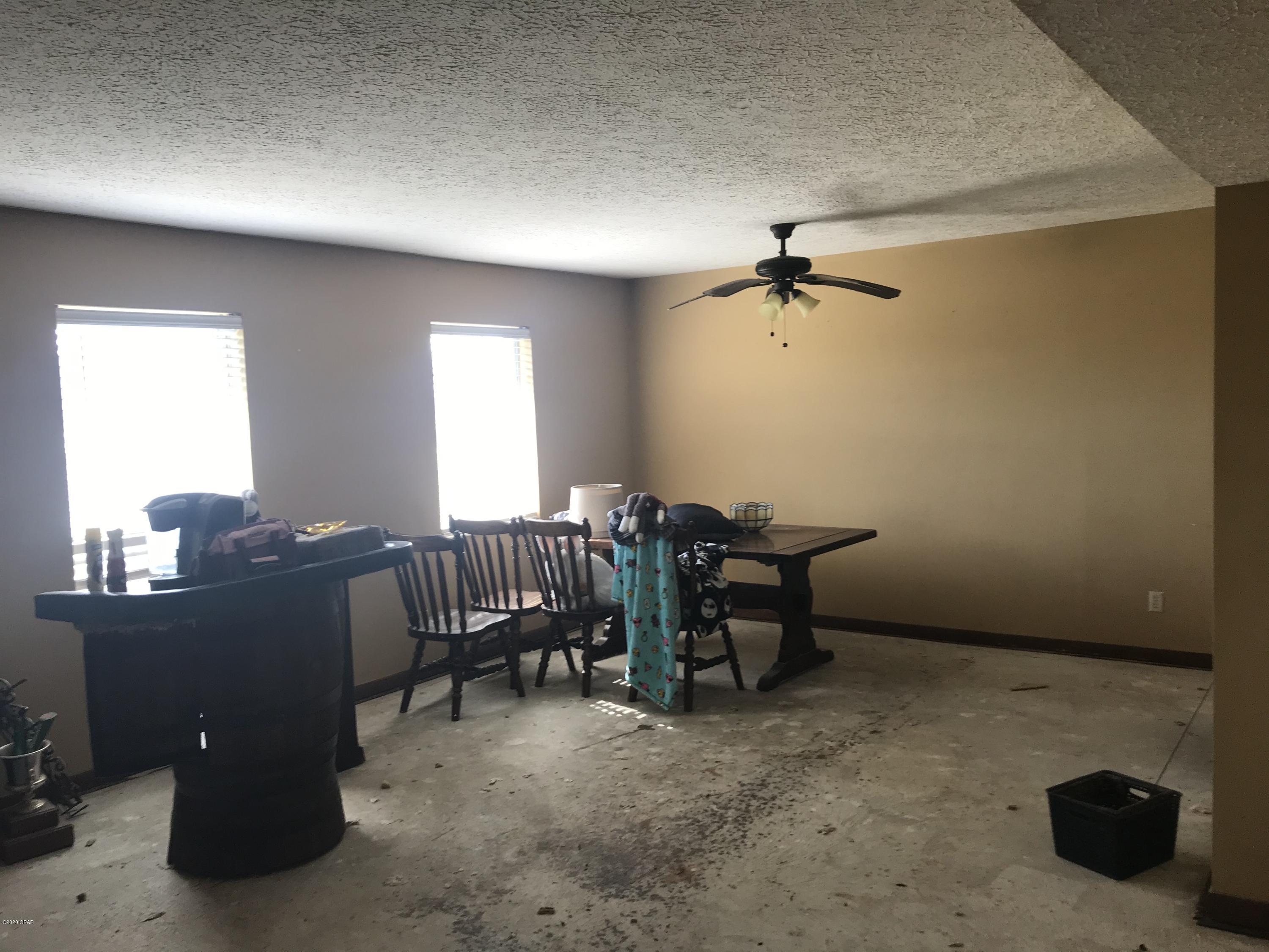 College Point Est U-1 - Residential