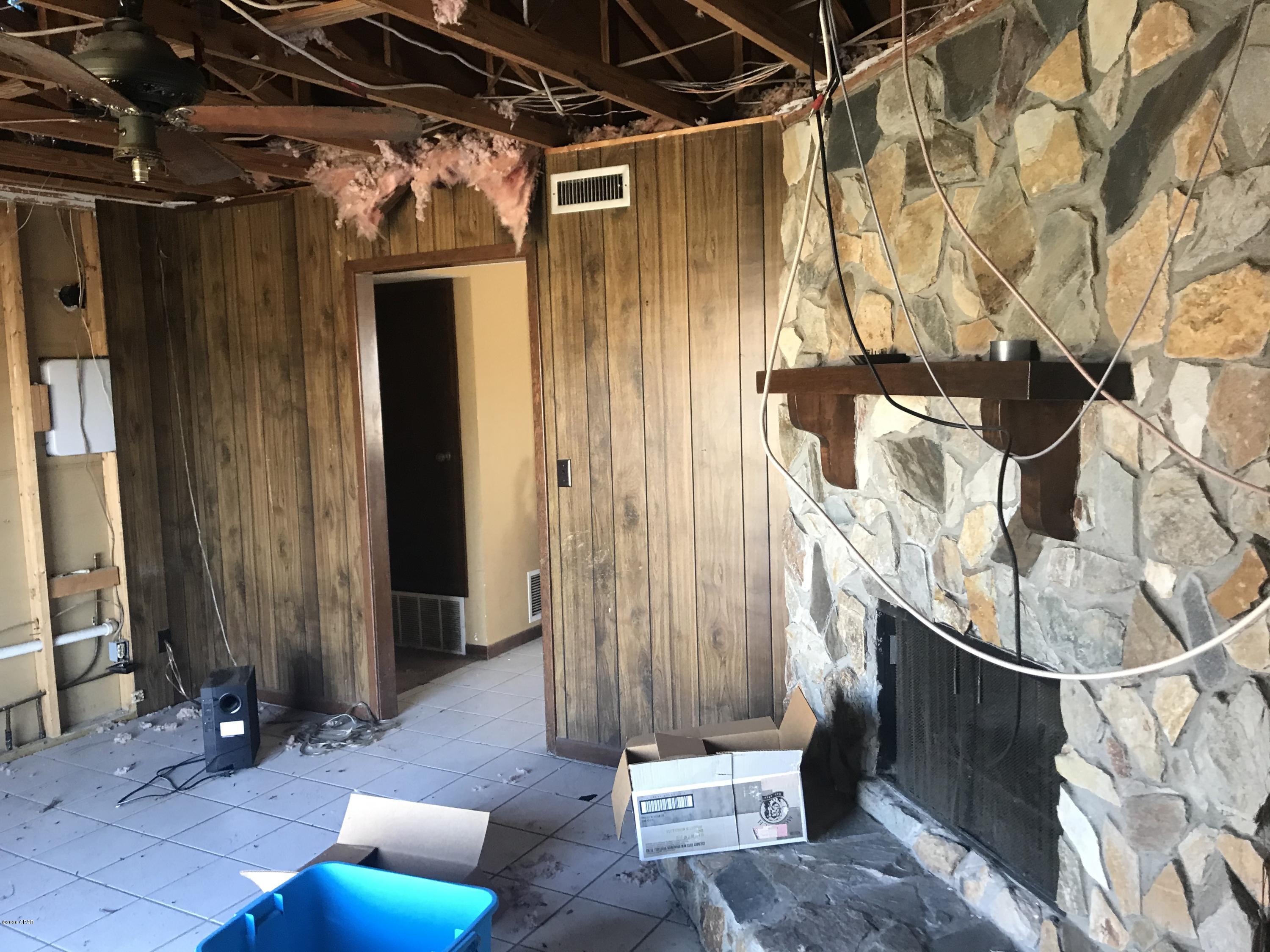 College Point Est U-1 - Residential