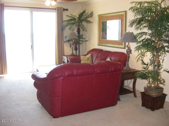 Hibiscus By The Bay - Residential