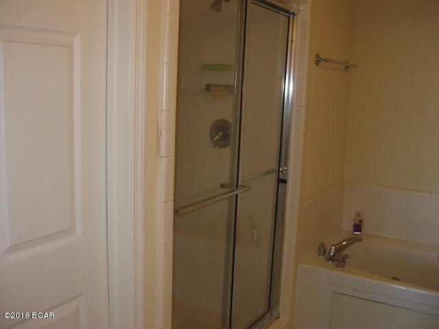 Hibiscus By The Bay - Residential