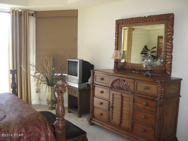 Hibiscus By The Bay - Residential