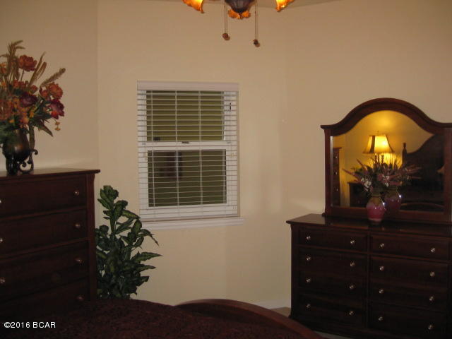 Hibiscus By The Bay - Residential