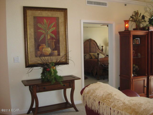 Hibiscus By The Bay - Residential