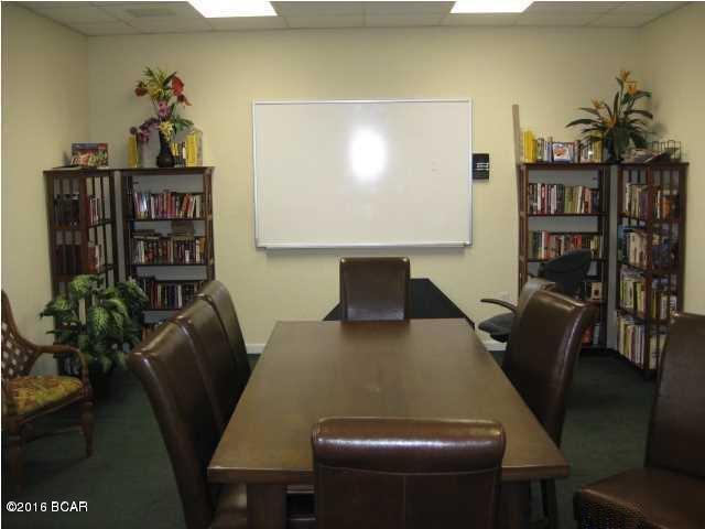 Hibiscus By The Bay - Residential