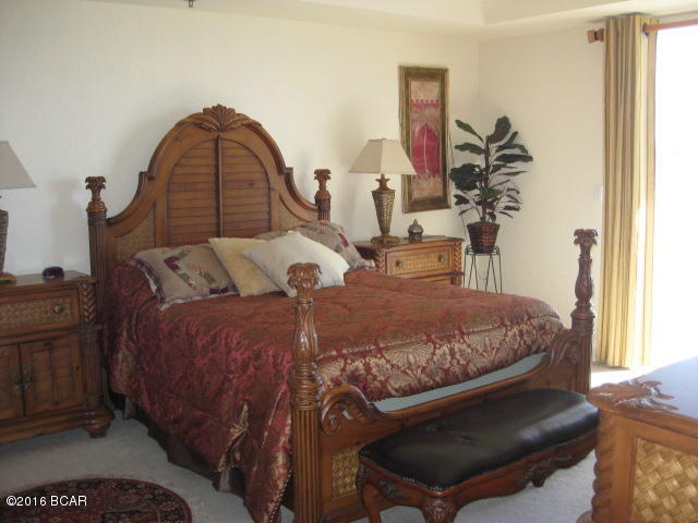 Hibiscus By The Bay - Residential