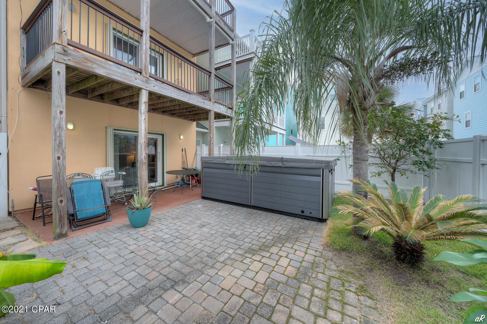 Gulf Lagoon Beach - Residential