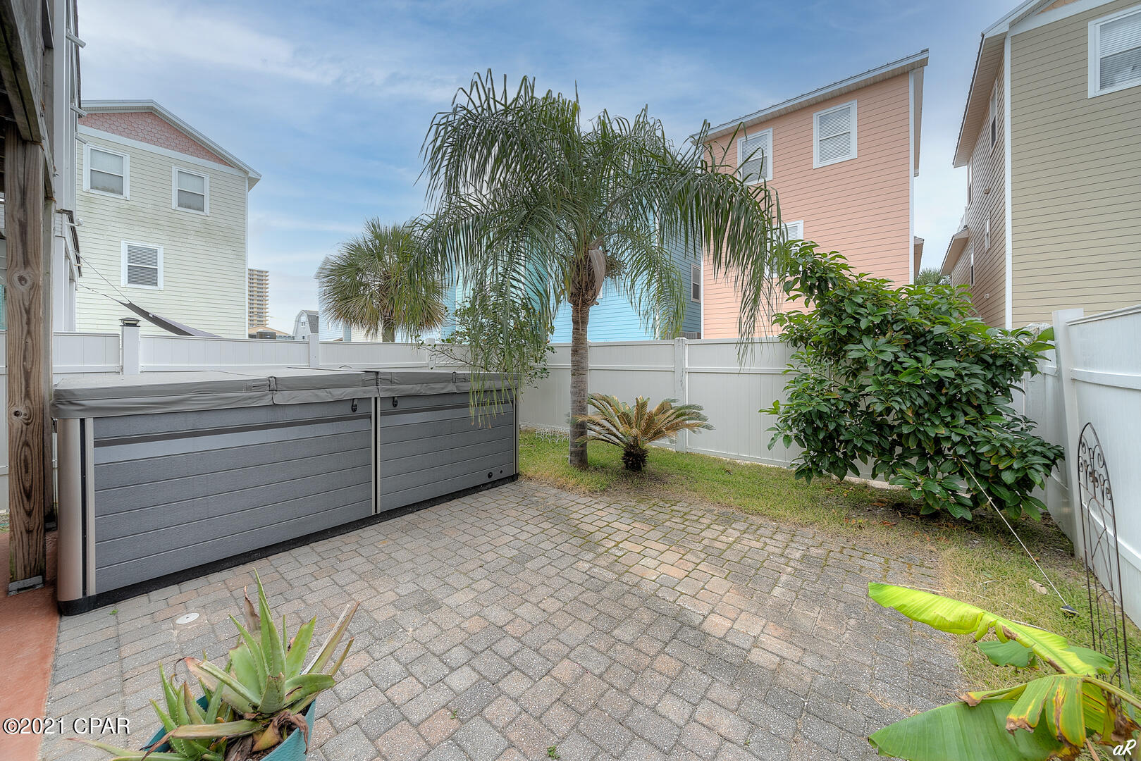 Gulf Lagoon Beach - Residential