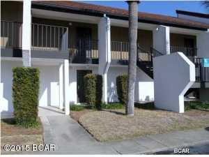 Edgewater Golf Villas V-B - Residential