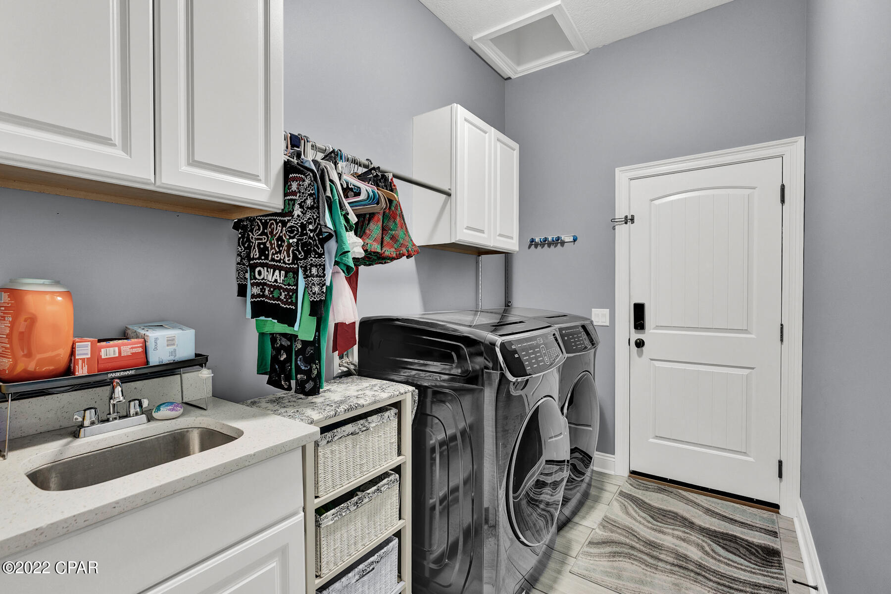 Cove Pointe - Residential