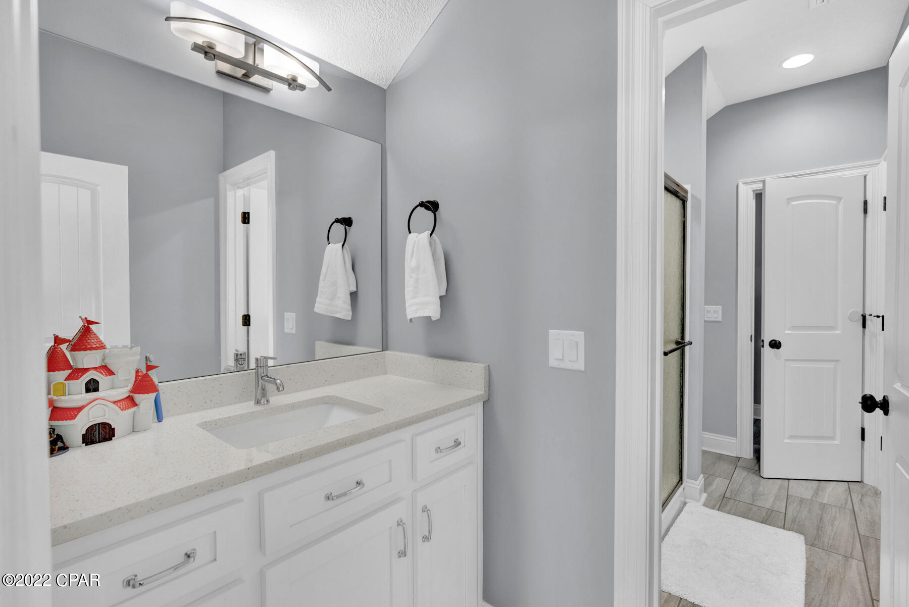 Cove Pointe - Residential