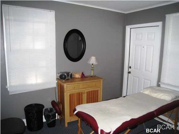 No Named Subdivision - Commercial Lease