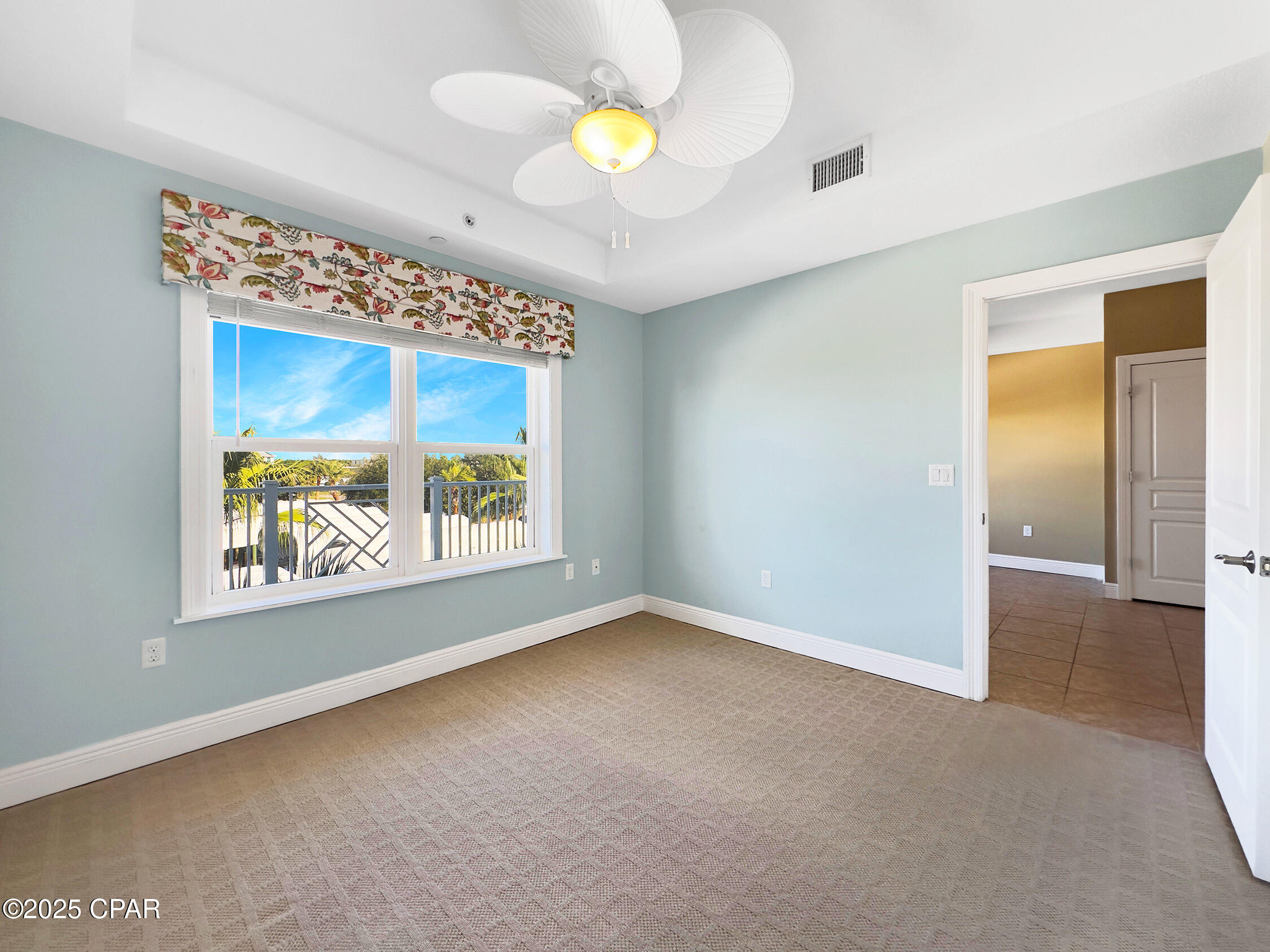 Tranquil Harbour - Residential