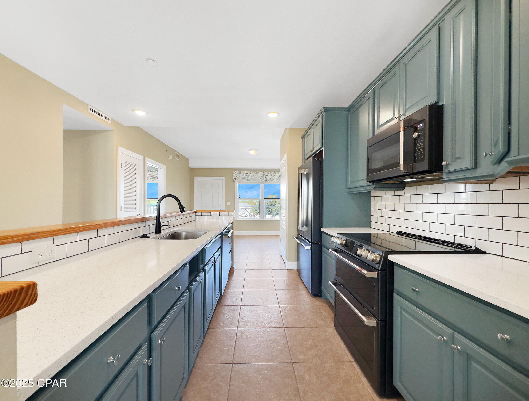 Tranquil Harbour - Residential