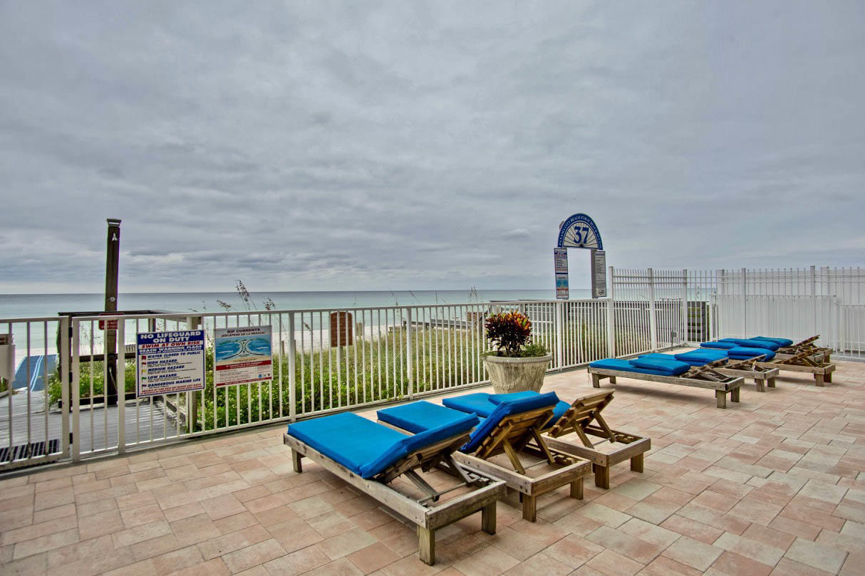 Grandview East At Long Beach - Residential