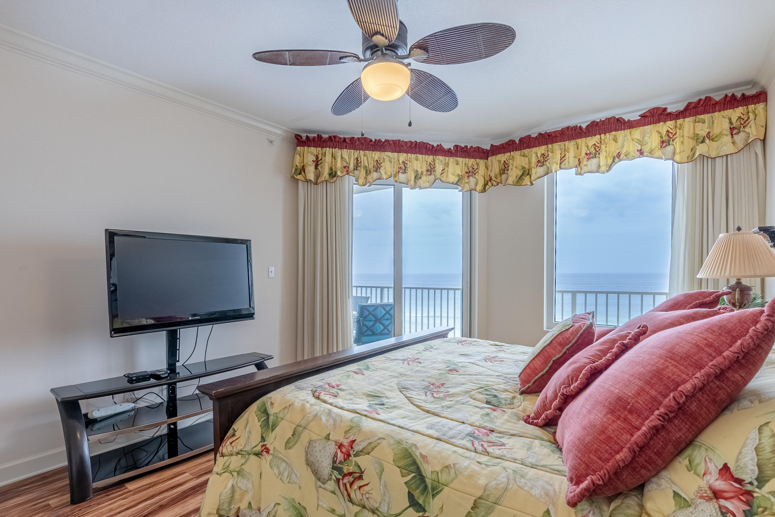 Grandview East At Long Beach - Residential