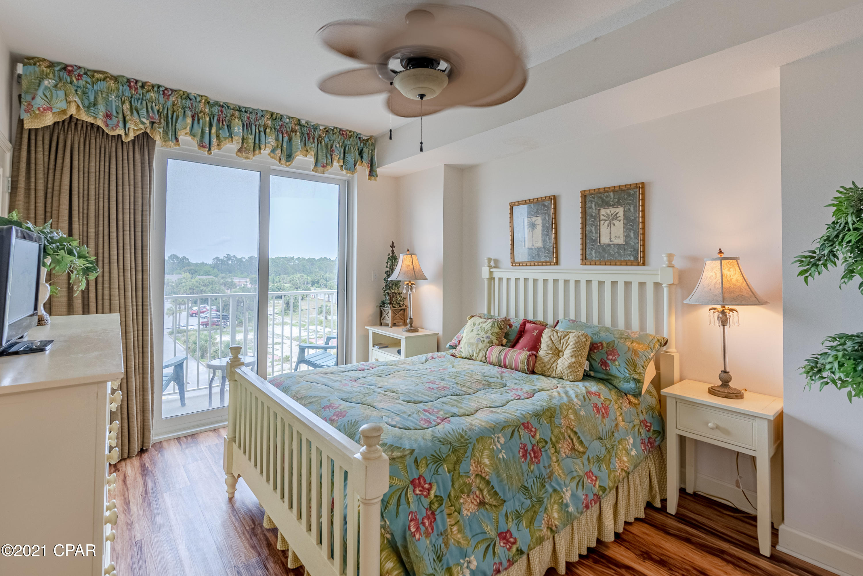 Grandview East At Long Beach - Residential