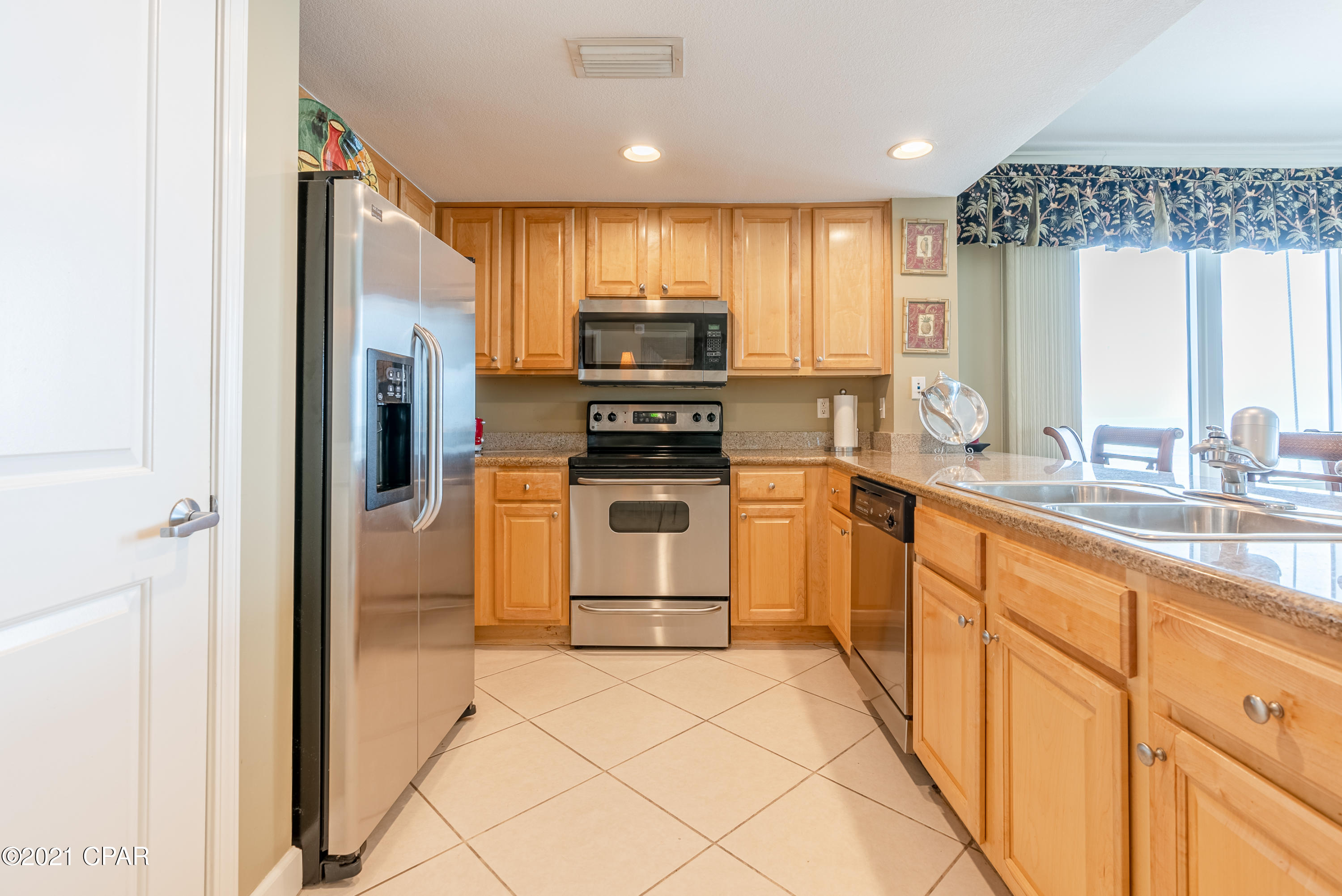 Grandview East At Long Beach - Residential