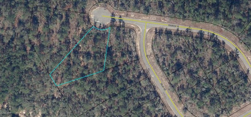 Oversized (.564 acre) lot in Sunny Hills. Lot is in close proximity to the Double Ponds. The Sunny Hills community is located 25 miles north of Panama City, for the big city amenities, and 18 miles south of Chipley for the small town charm. Sunny Hills features a popular , affordable, 18 hole public golf course. Also available are many fine fishing and recreation lakes including Boat Lake with it's white sand swimming beach. Great opportunity to invest in the future of the Florida Panhandle. Buyer to pay Title Insurance, Closing Fee, and Doc Stamps on the Deed (approx $460).