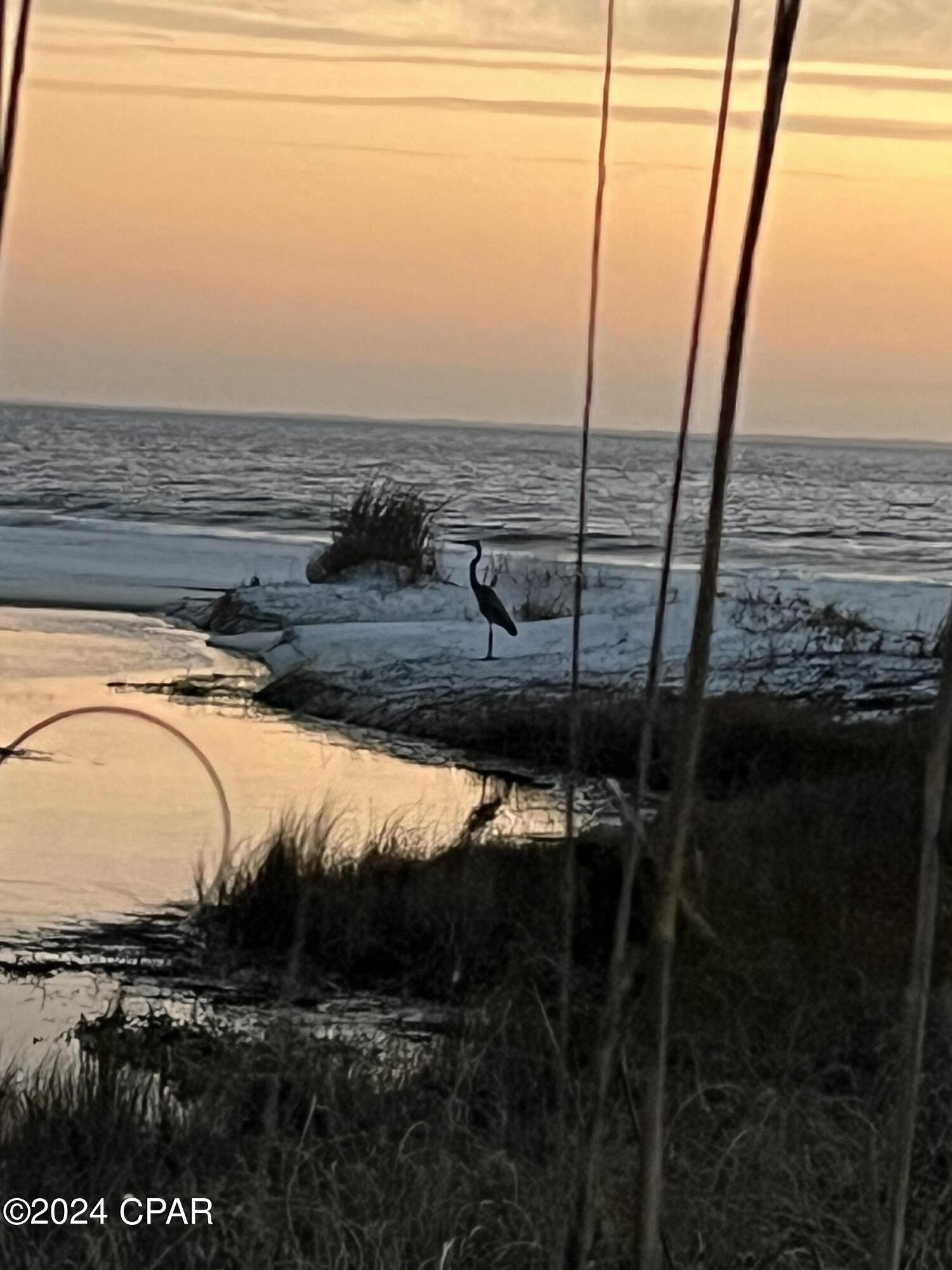 Yons Addition - Land