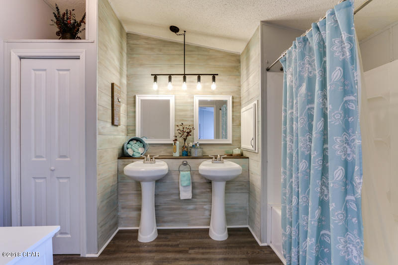 Jones Meadow - Residential