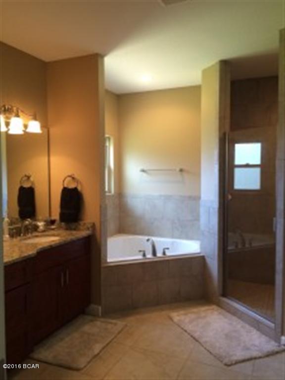 Colony Club - Residential