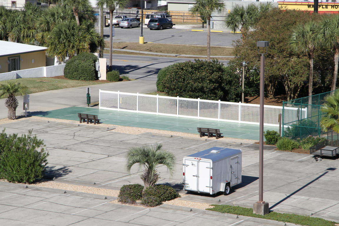 Pelican Walk - Residential Lease