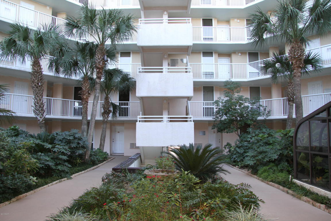 Pelican Walk - Residential Lease