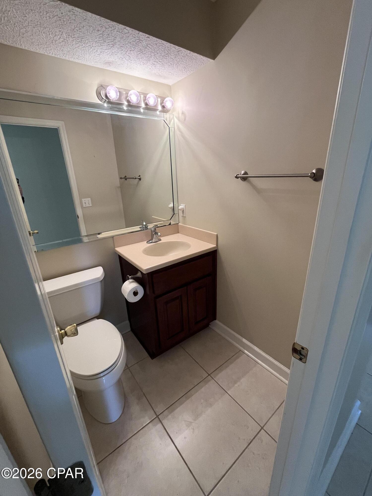 Country Club Harbour Estates - Residential