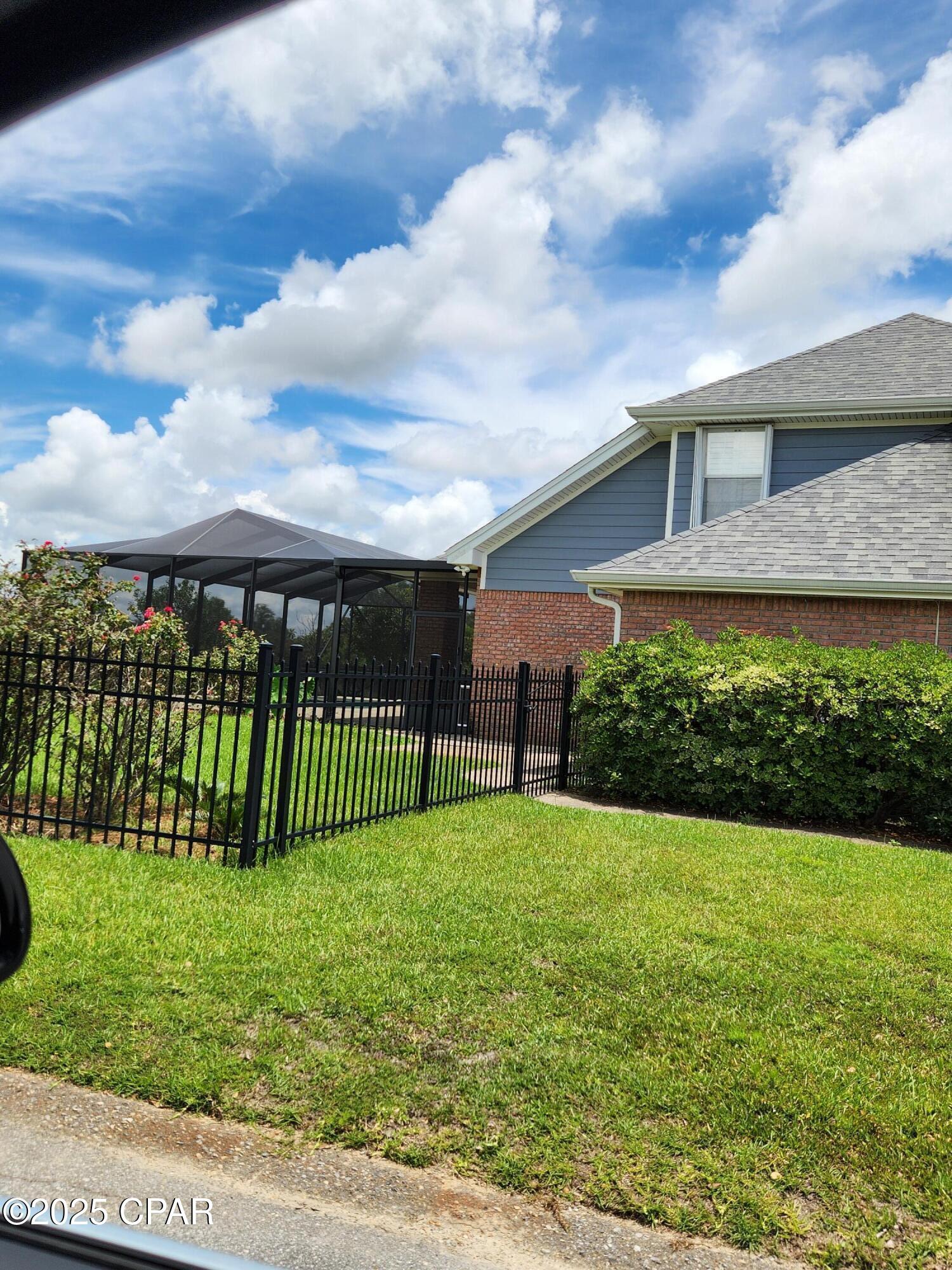 Country Club Harbour Estates - Residential